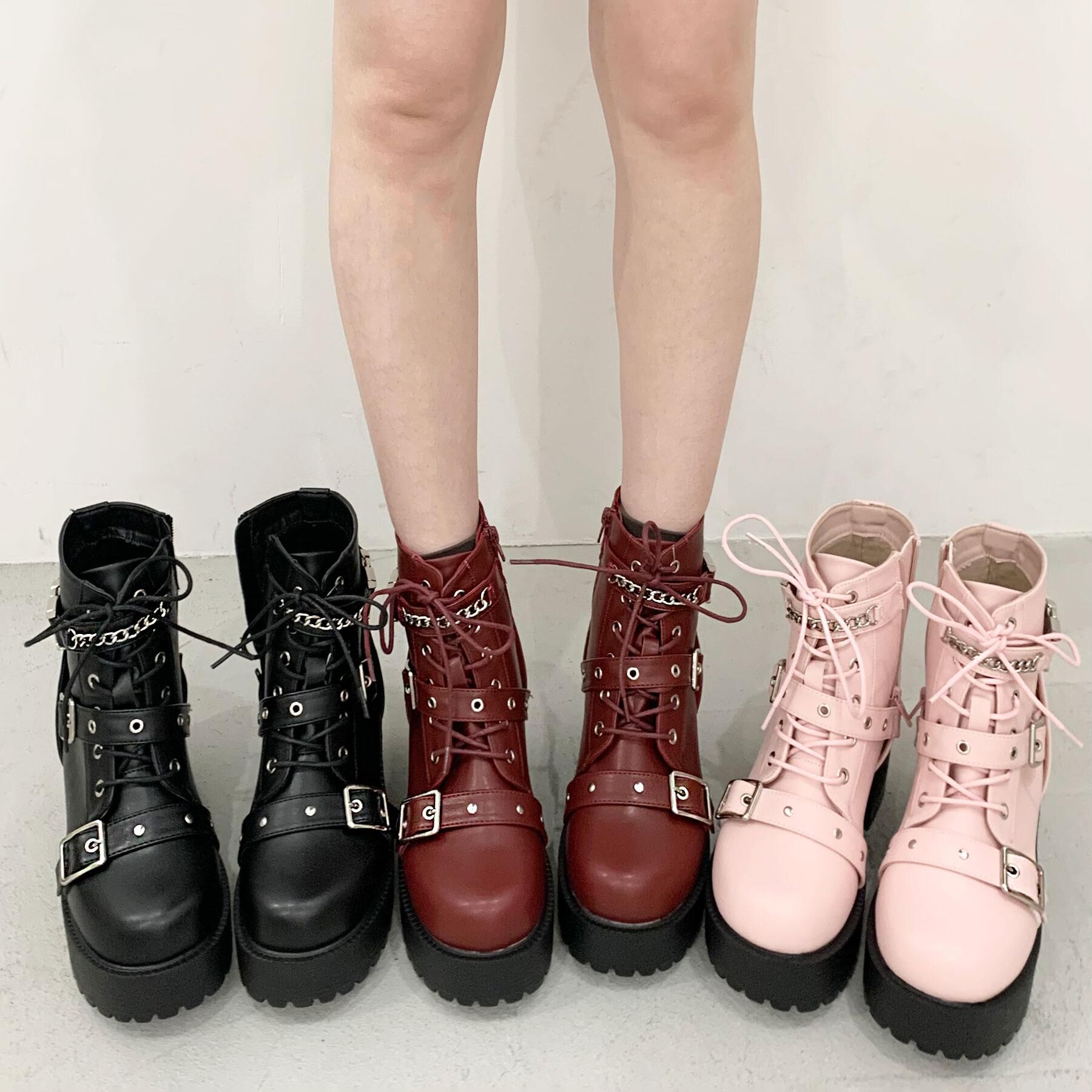 csT&P「厚底ベルト付きブーツ」|ショートブーツ|