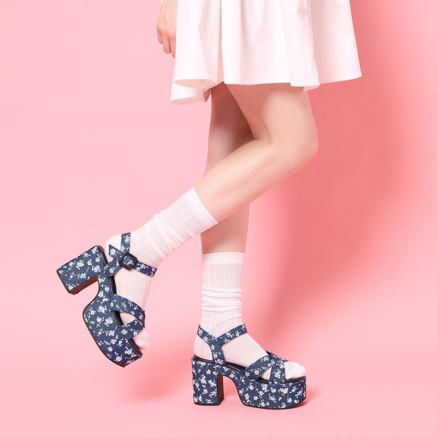 csT&P「厚底クロスサンダル」|サンダル|