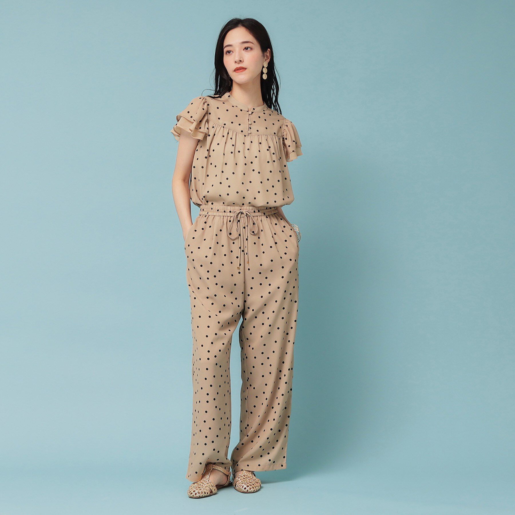 SunaUna「【袖ラッフル/フェミニン】大人可愛いドット柄ブラウス」|シャツ・ブラウス|