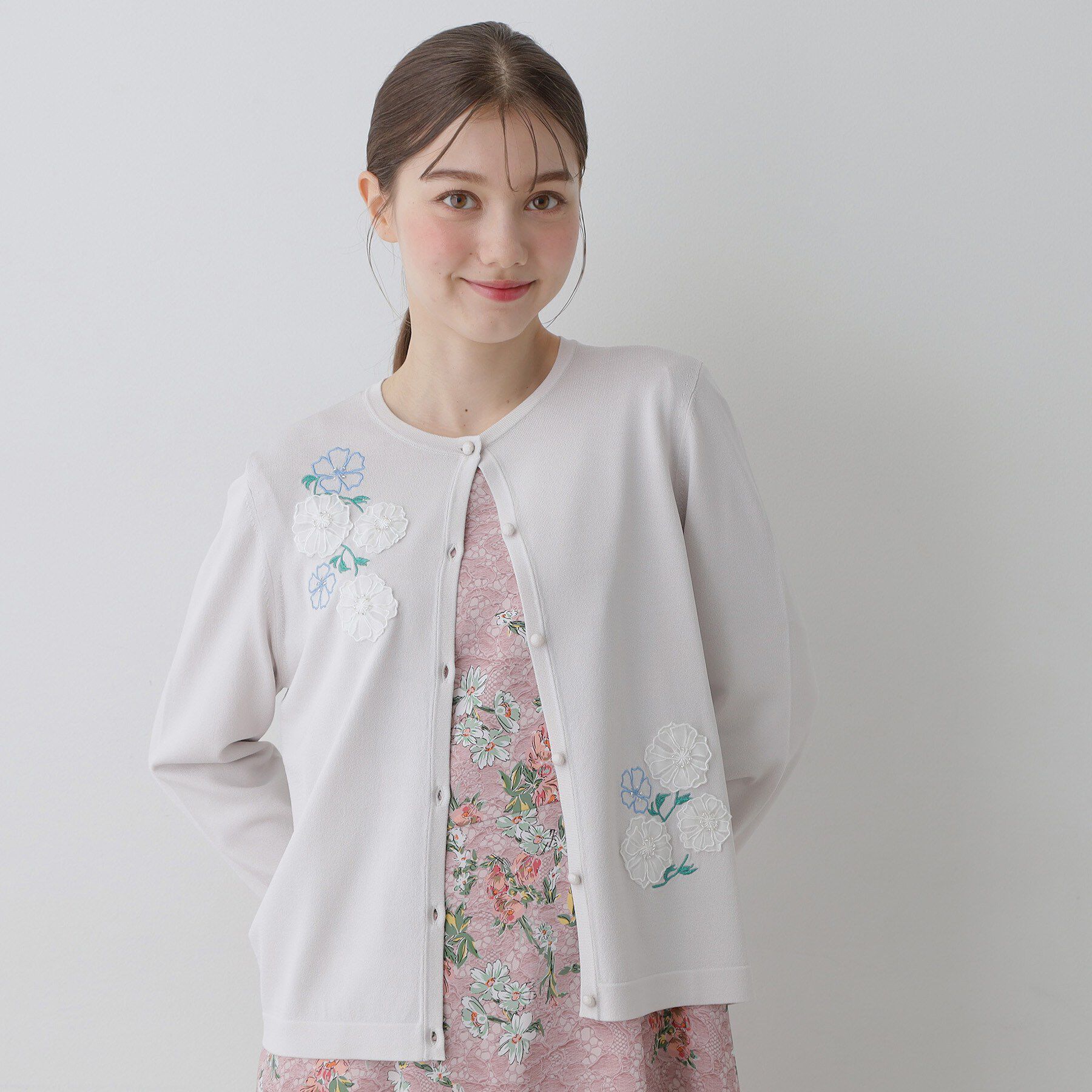 SunaUna「【SS～Lサイズ展開／フラワー刺繍】クラフトニット」|カーディガン|