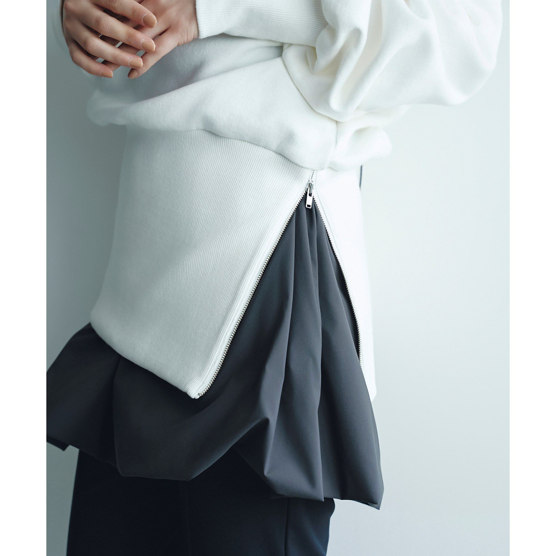 CODE A「off－shoulder sweat」|パーカー|