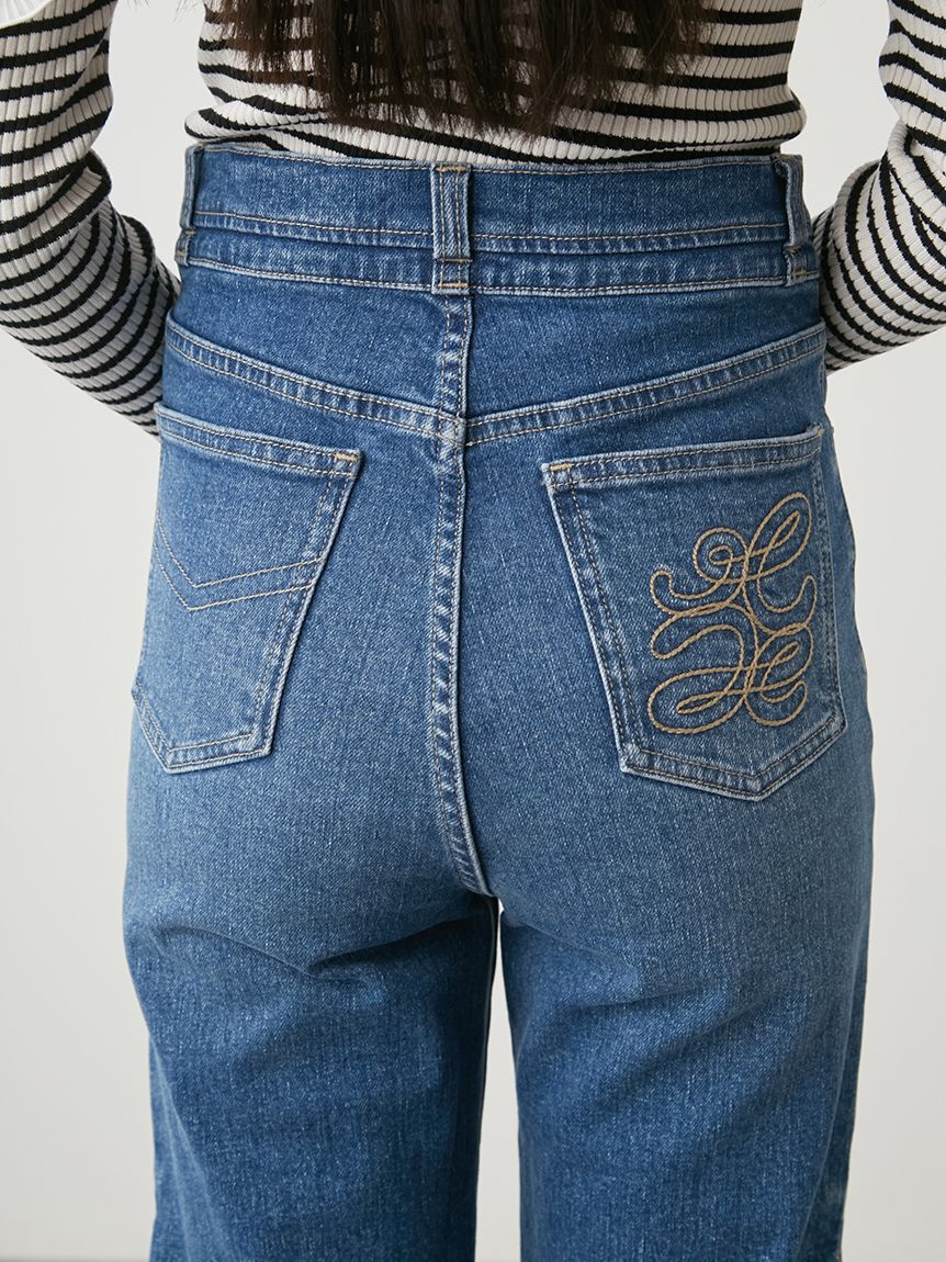 SNIDEL「Sustainableストレッチフレアデニムパンツ」|デニム|