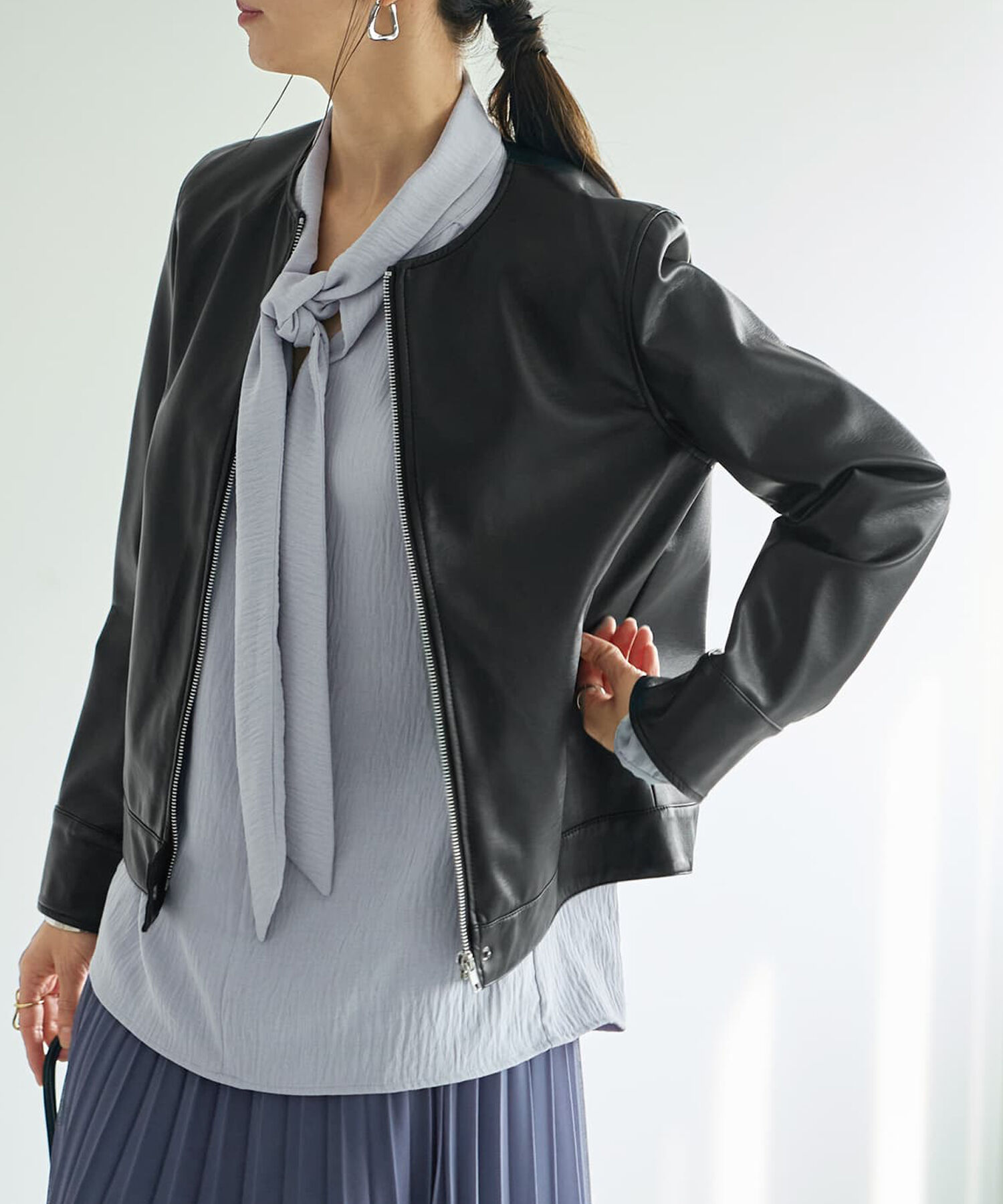 STYLE DELI「フェイクレザーノーカラーブルゾン」|ノーカラージャケット|ブラック