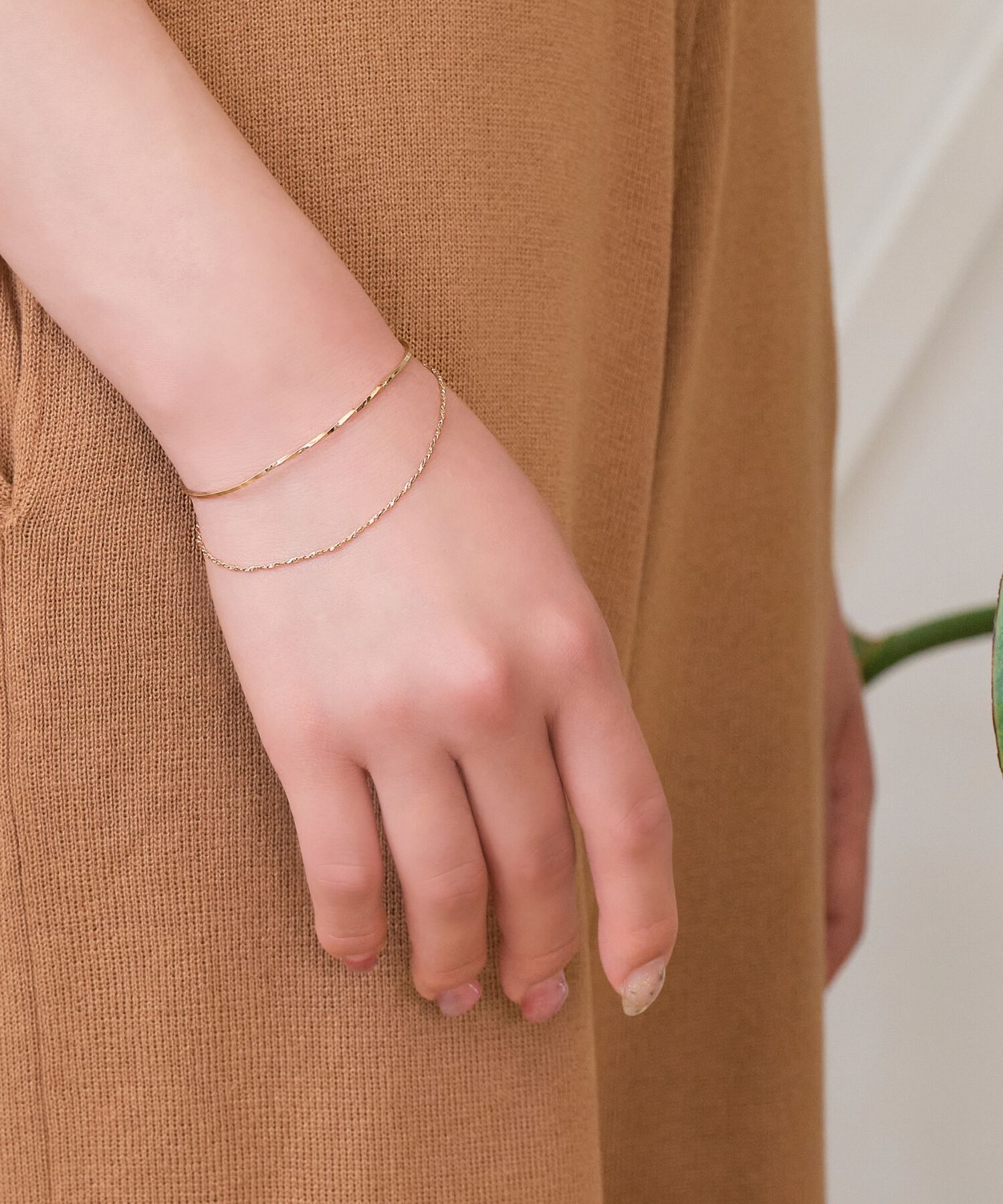 Phoebe「クラッカードレーブバングル ゴールド」|ブレスレット・バングル|