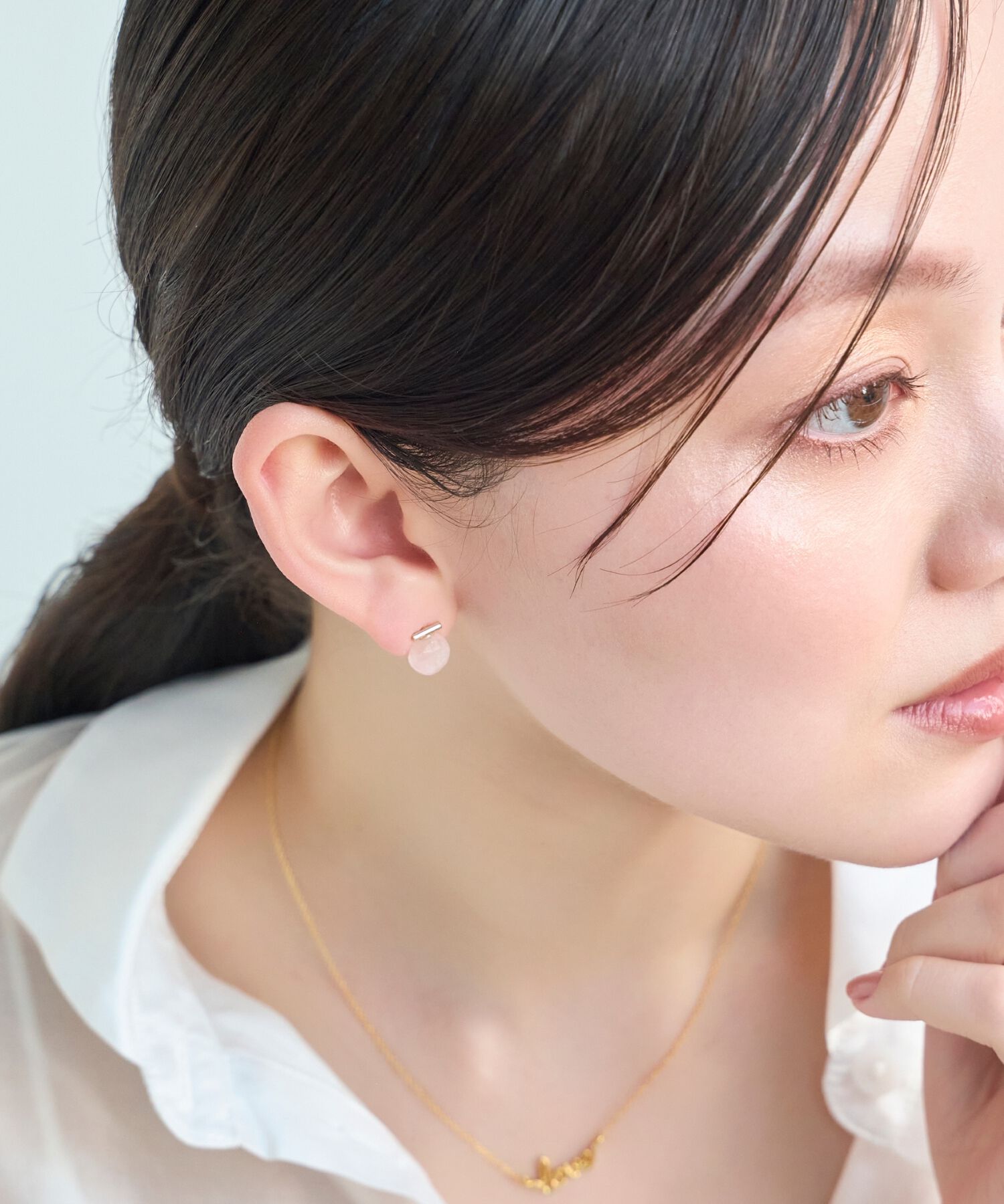 Phoebe「【金属アレルギー対応】パワーストーンバーピアス　ローズクォーツ/天然石」|ピアス|