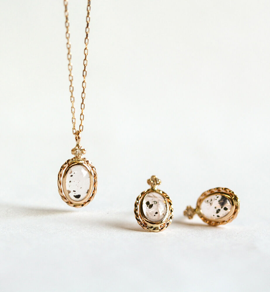  「ドッティドピンククォーツ / ダイヤモンド ピアス | K10YG」|ピアス|