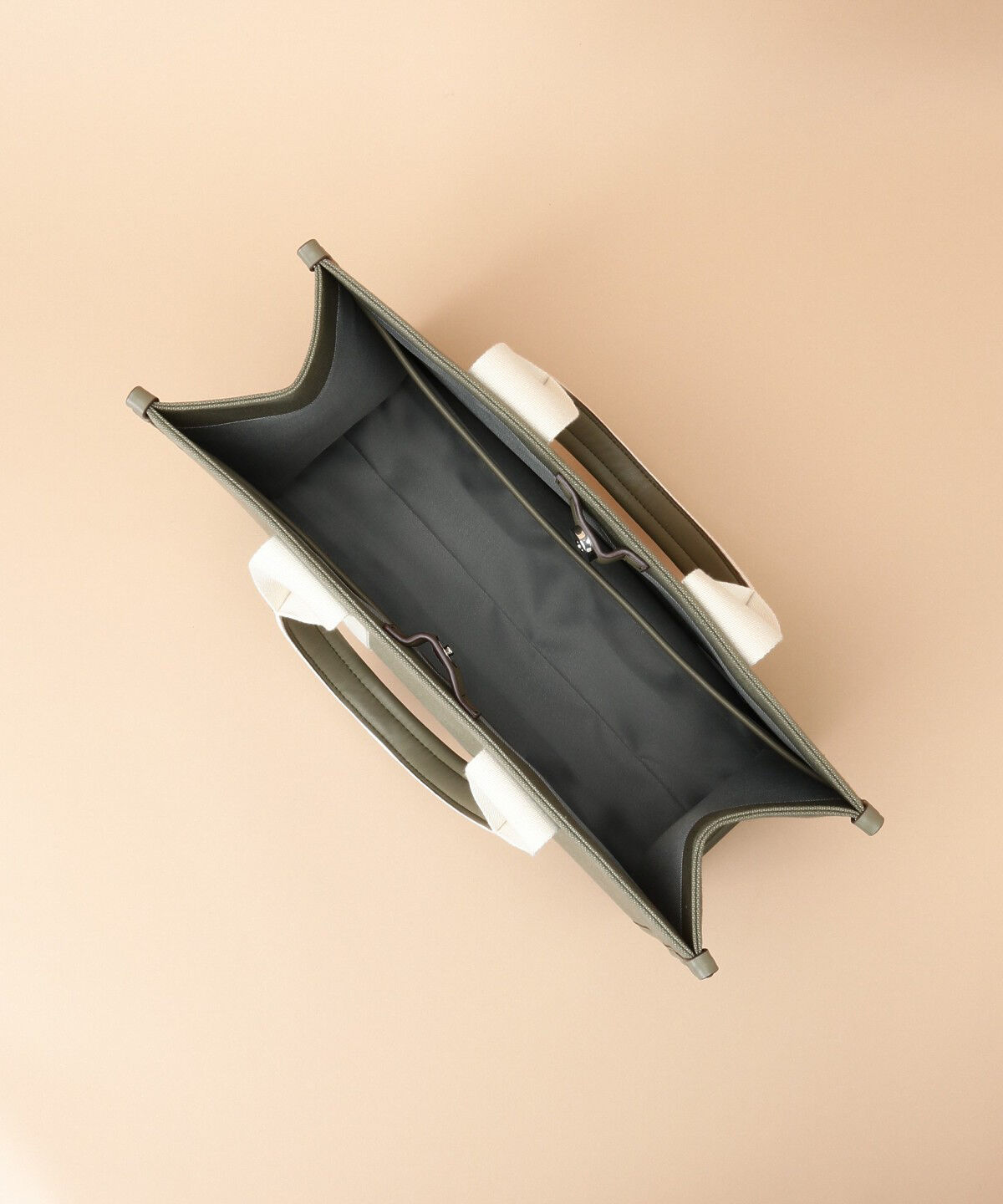 Samantha Thavasa「スクエアキャンバストート 大サイズ」|トートバッグ|