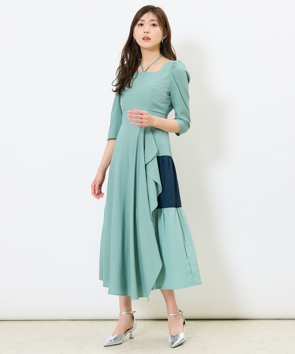 アンドクチュール「アシメラッフルティアードワンピース」|ワンピース|グリーン