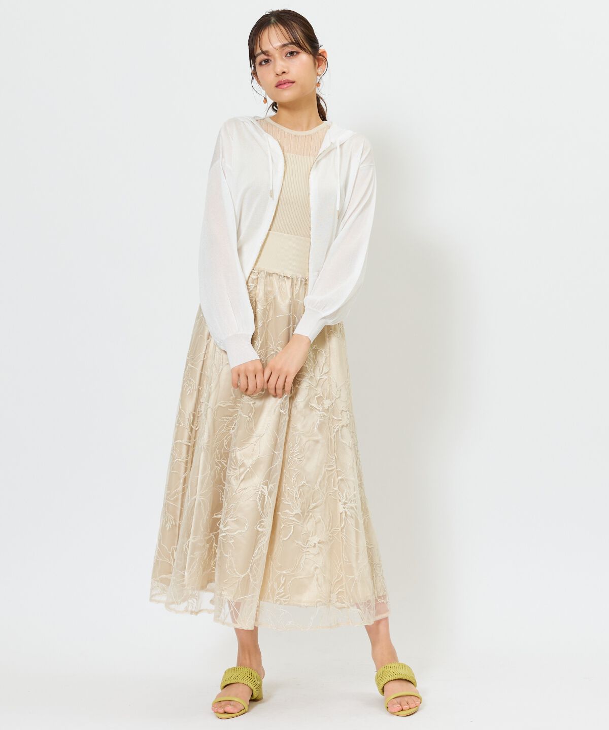 アンドクチュール「コンパクトシアーフーディー」|パーカー|