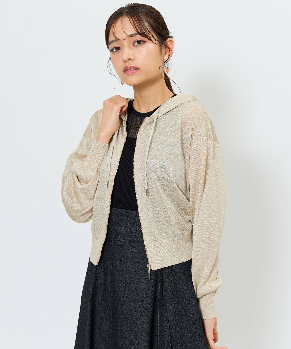 アンドクチュール「コンパクトシアーフーディー」|パーカー|