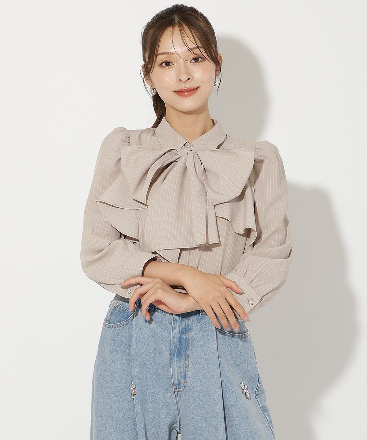 アンドクチュール「ビジューボタンフリルケープブラウス」|シャツ・ブラウス|beige/borderｽﾄﾗｲﾌﾟ