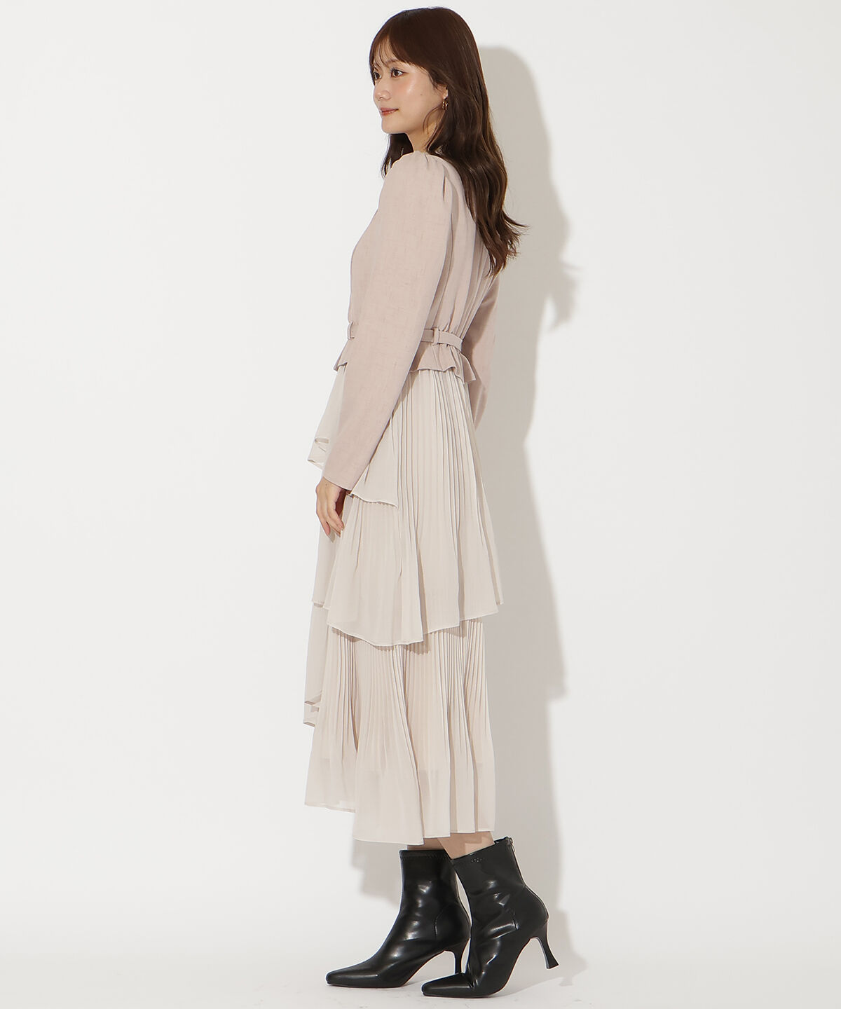 アンドクチュール「ジャケットレイヤードプリーツワンピース」|ワンピース|