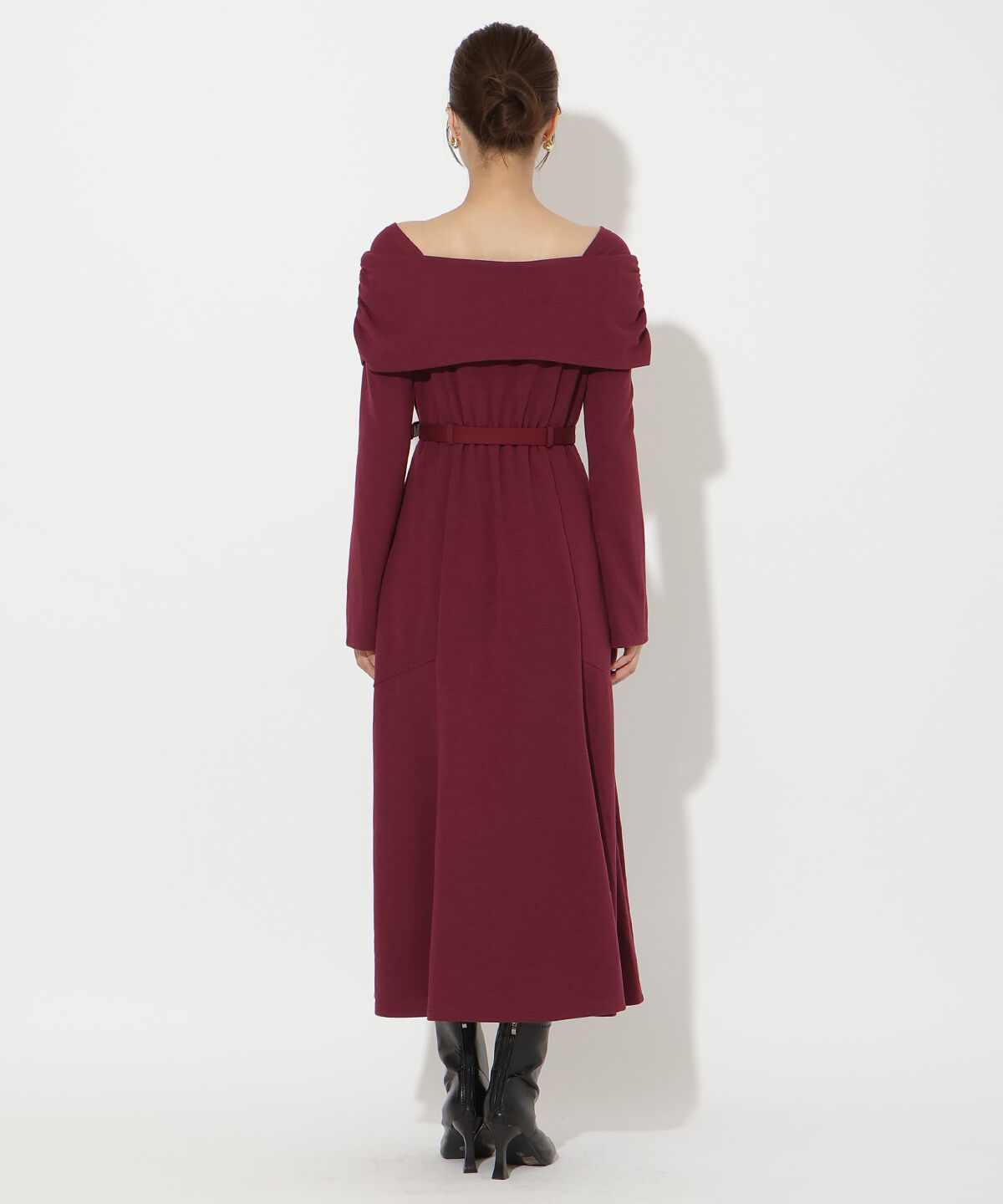 アンドクチュール「ベルト付きオフショルカットワンピース」|ワンピース|