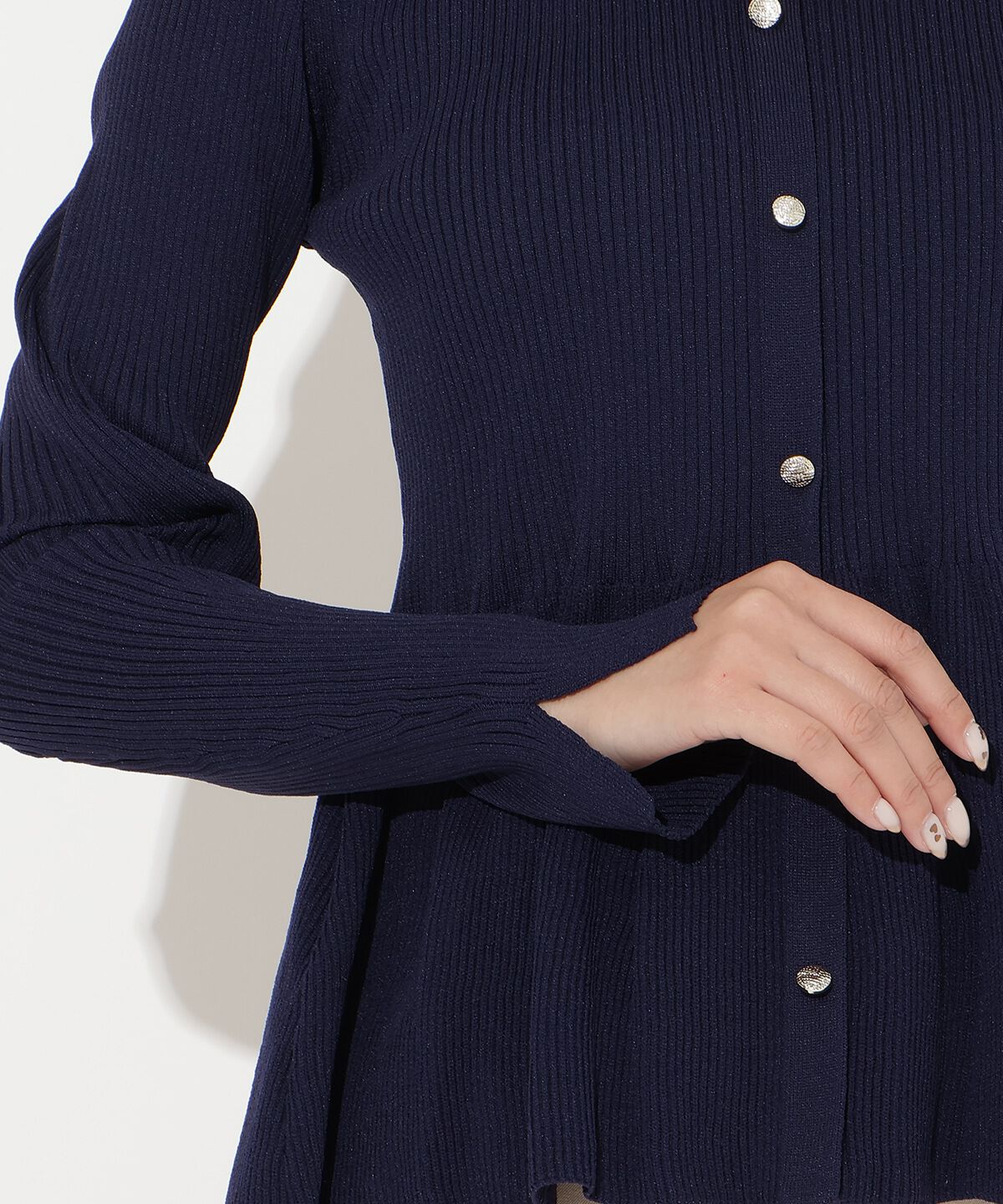 アンドクチュール「シャツ襟付きペプラムニットプルオーバー」|ニット・セーター|