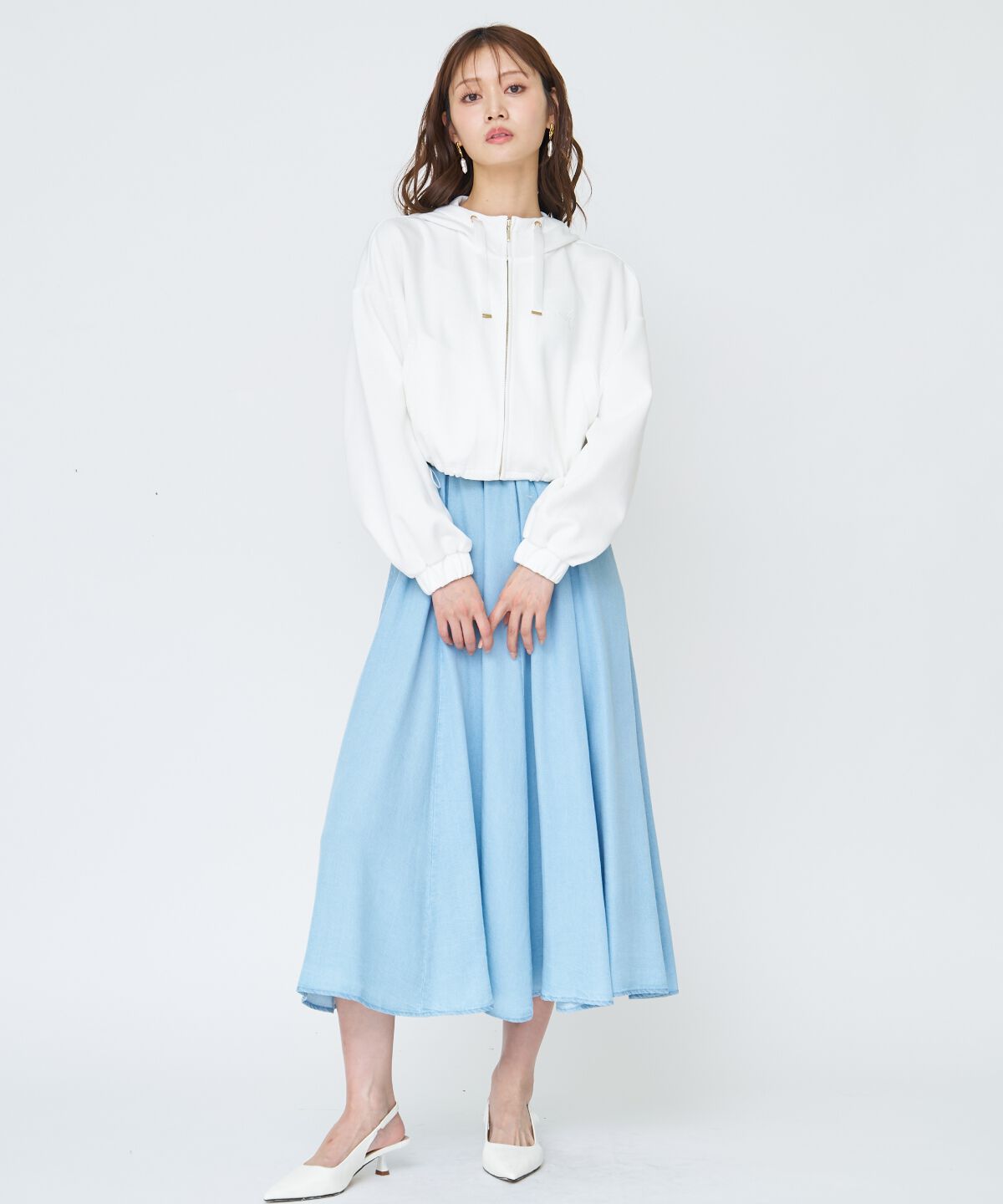 アンドクチュール「デニムライクロングスカート」|フレア|サックス