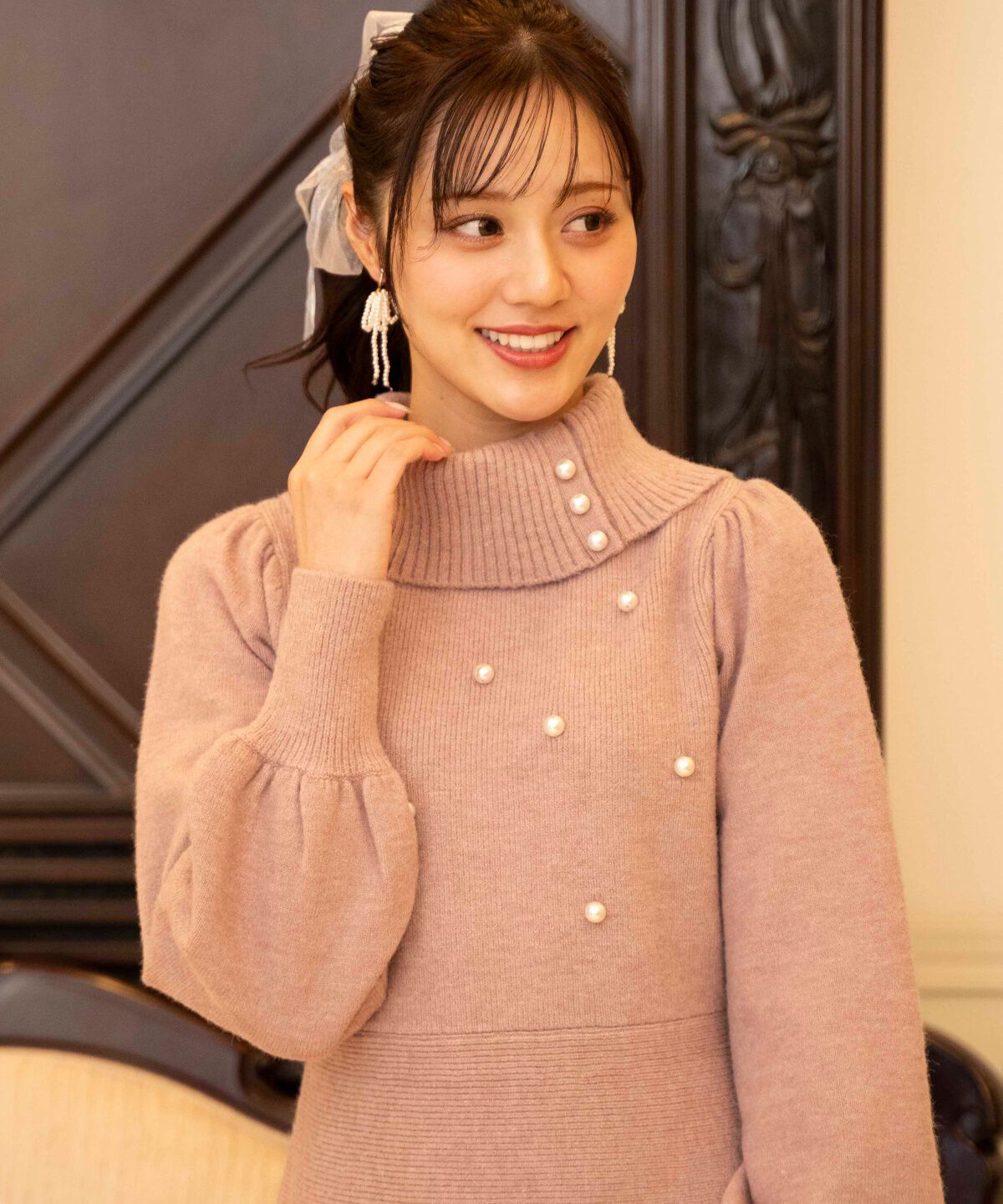 WILLSELECTION「パール付きタートルネックニットワンピース」|ワンピース|