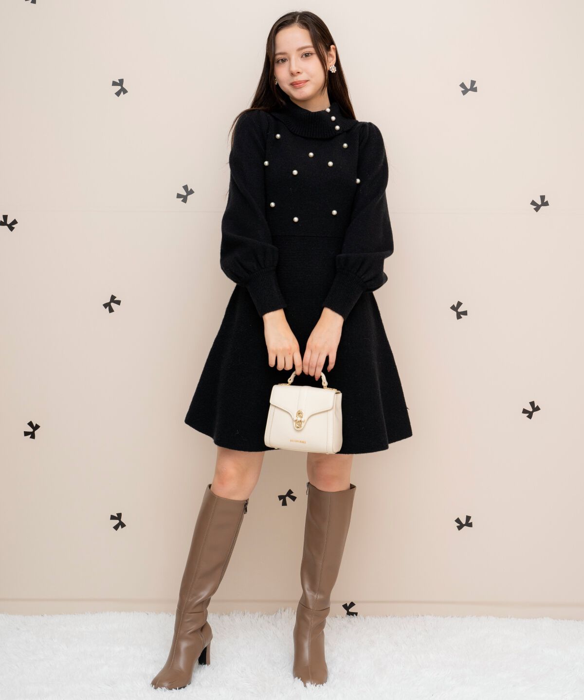 WILLSELECTION「パール付きタートルネックニットワンピース」|ワンピース|