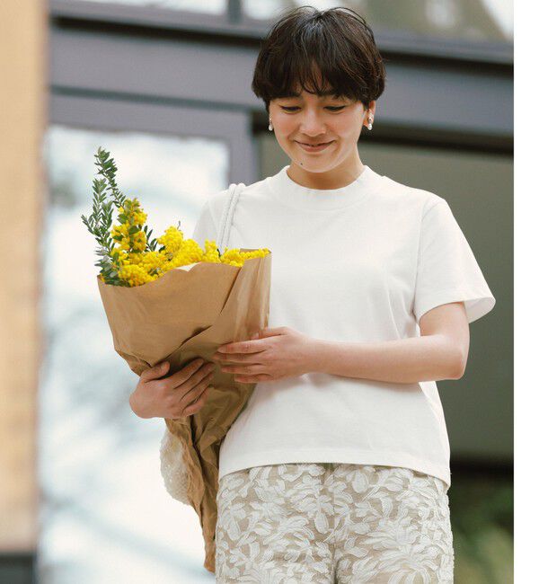 UNITED ARROWS green label relaxing「＜CHIHIRO HYODO&times;green label relaxing＞ワイドネック Tシャツ」|Tシャツ・カットソー|OFF WHITE