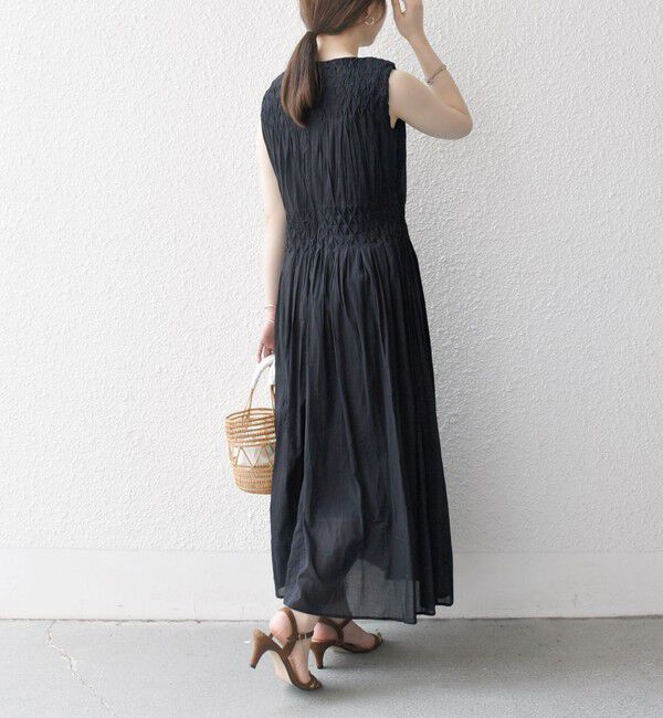 SHIPS any「《一部追加予約》【WEB限定】SHIPS any: ハンドスモッキング  コットン フレア ノースリーブ ワンピース」|ワンピース|