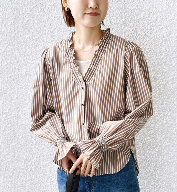 SHIPS for women「【WEB限定】〈手洗い可能〉 シャーリング Vネック 長袖 ブラウス」|シャツ・ブラウス|キャメル