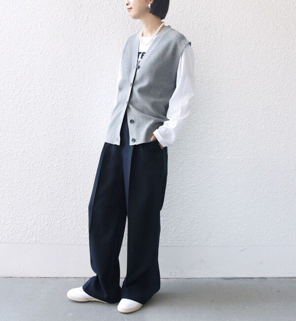 SHIPS for women「〈手洗い可能〉ワンポイント 刺繍 Vネック ベスト」|ベスト・ジレ|