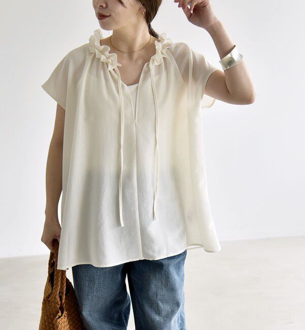 quaranciel「《追加予約》quaranciel:〈洗濯機可能〉フリルカラー リボン フレンチスリーブ ブラウス」|シャツ・ブラウス|