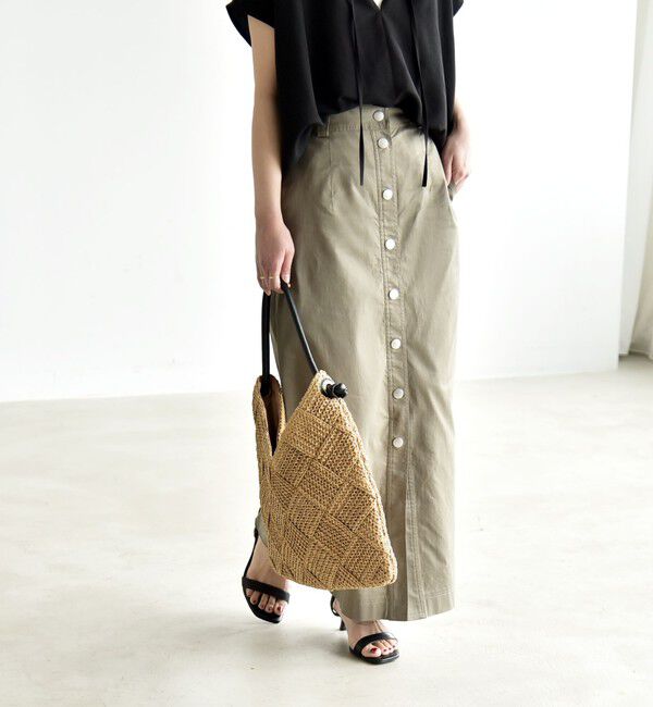 quaranciel「《予約》quaranciel:〈洗濯機可能〉フロントボタン Iライン タイト スカート」|スカート|