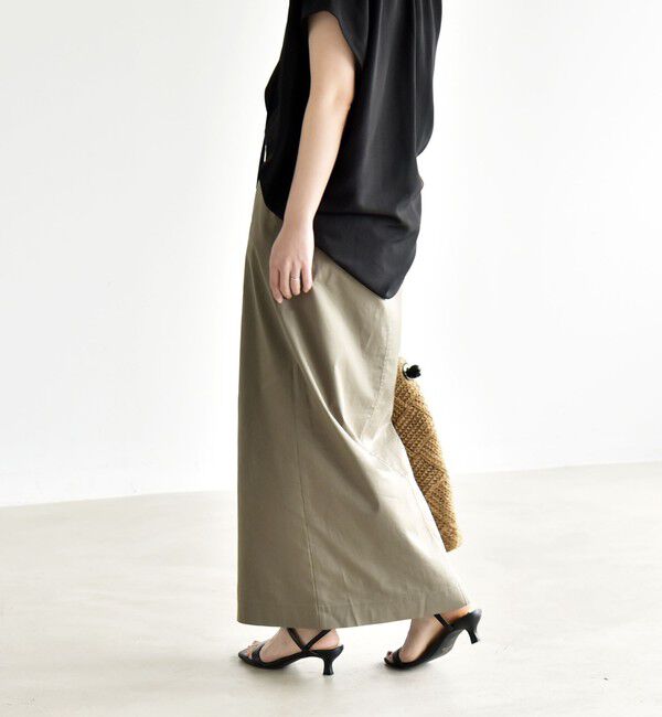 quaranciel「《予約》quaranciel:〈洗濯機可能〉フロントボタン Iライン タイト スカート」|スカート|