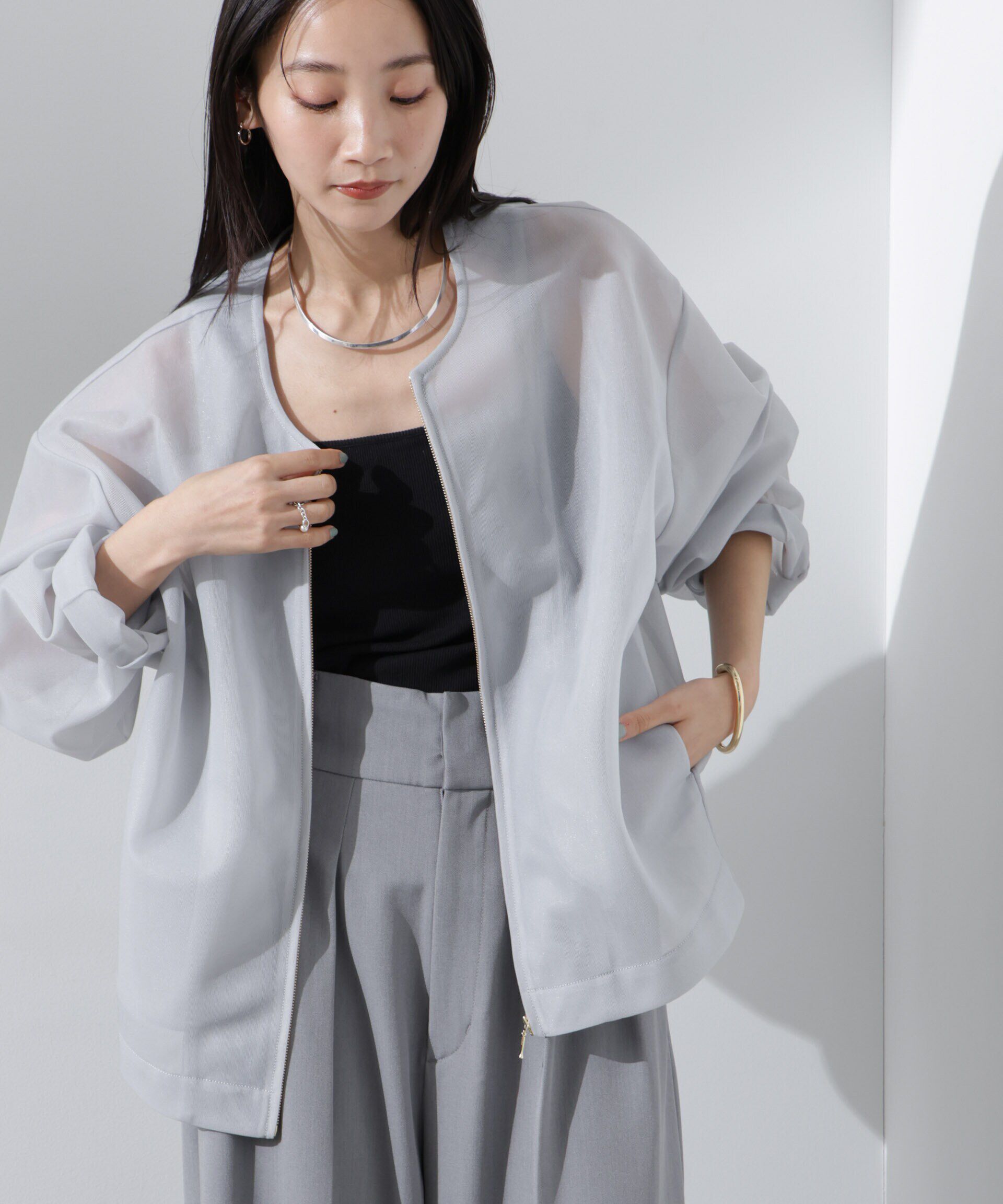 nano･universe「シアーダンボールカットノーカラーZIPupジャケット」|テーラードジャケット|L.グレー1