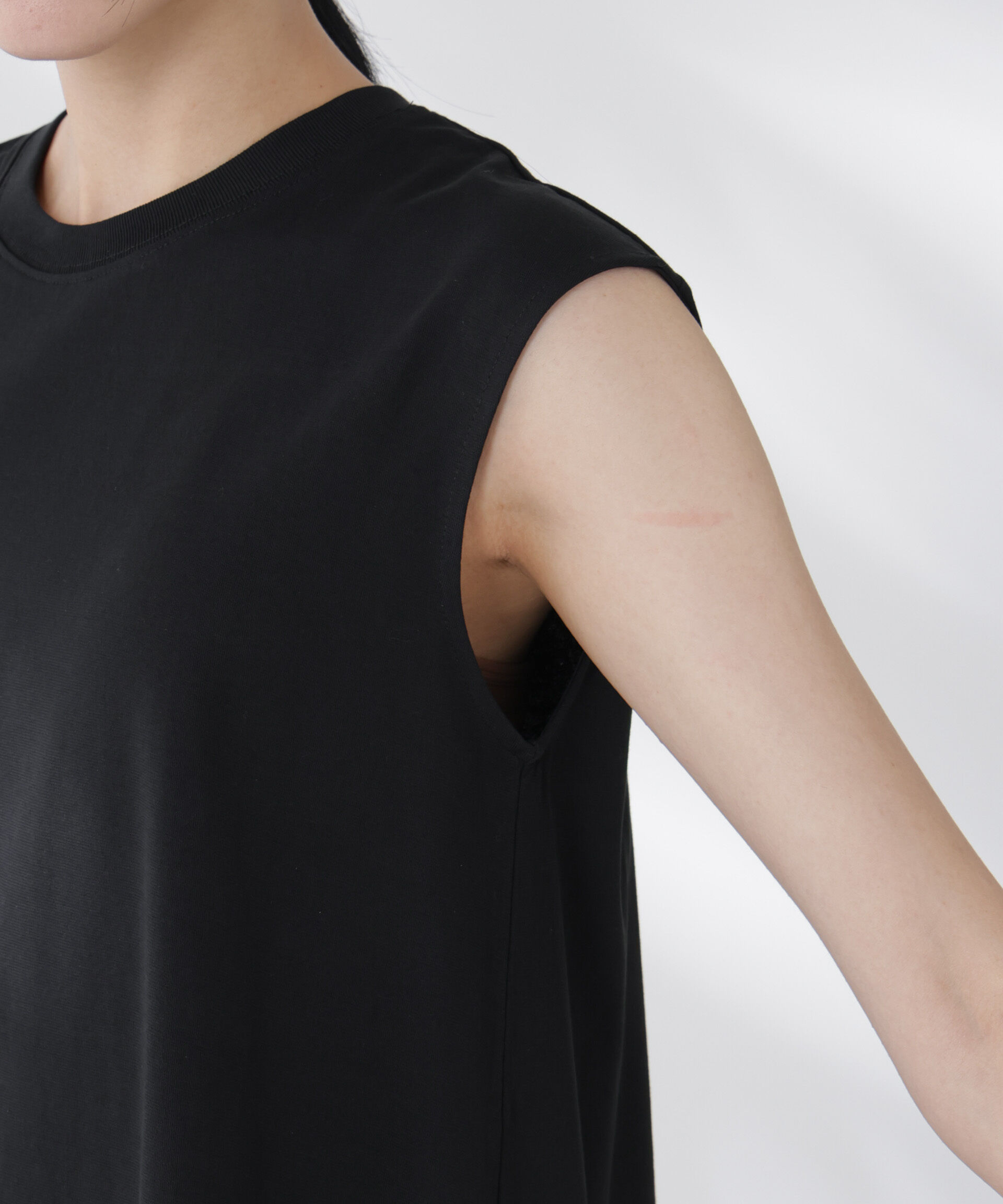 nano･universe「NANOFINE強撚コットンノースリーブトップス」|Tシャツ・カットソー|