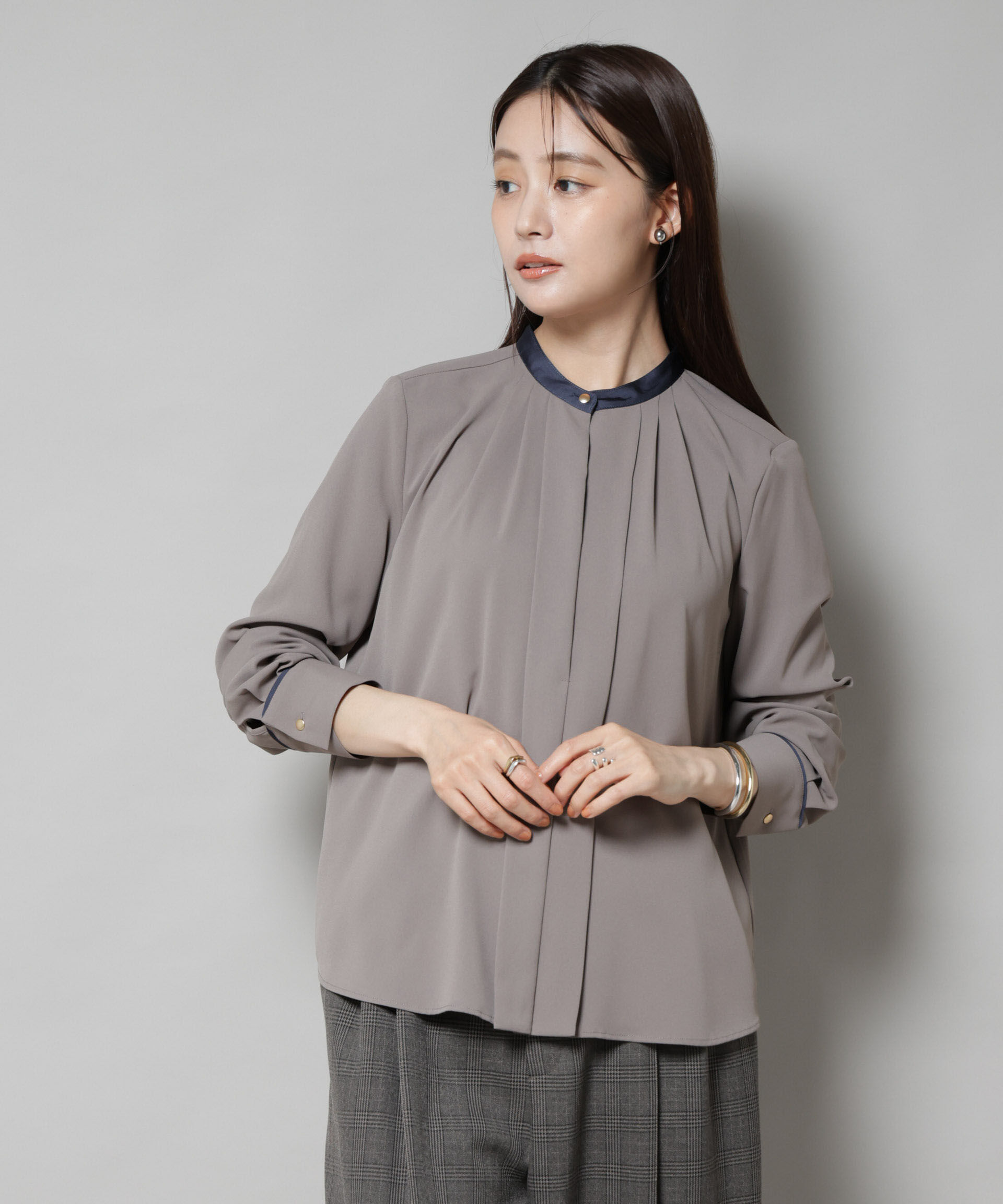 nano･universe「スタンドバイカラータックブラウス」|シャツ・ブラウス|