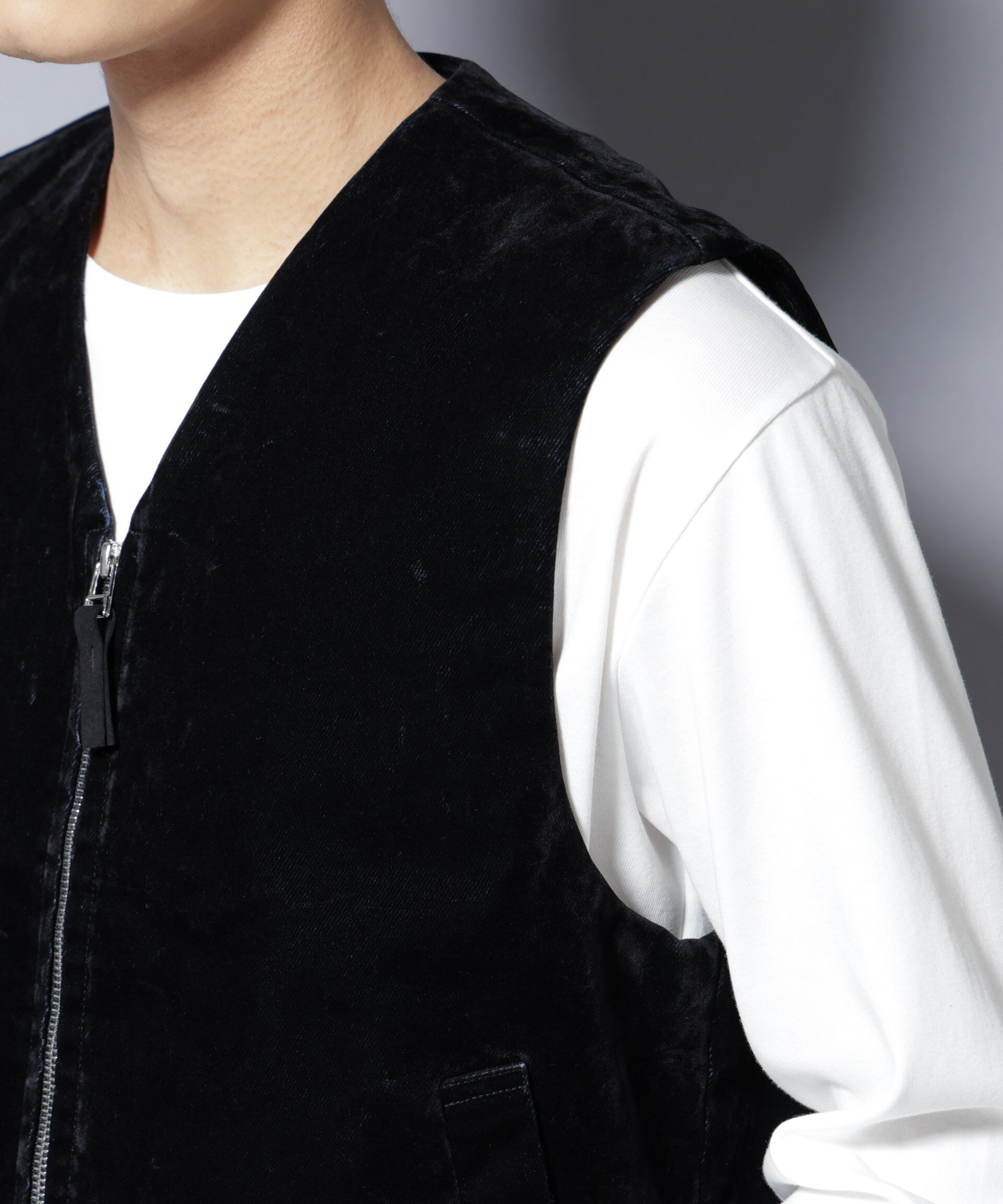 nano･universe「フロッキーデニム  ZIPベスト 」|ダウンベスト・ベスト|