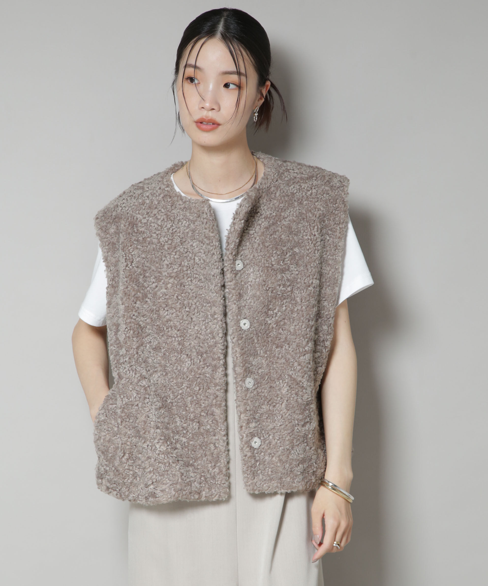 nano･universe「カーリングフェイクファージレ」|テーラードジャケット|グレージュ3