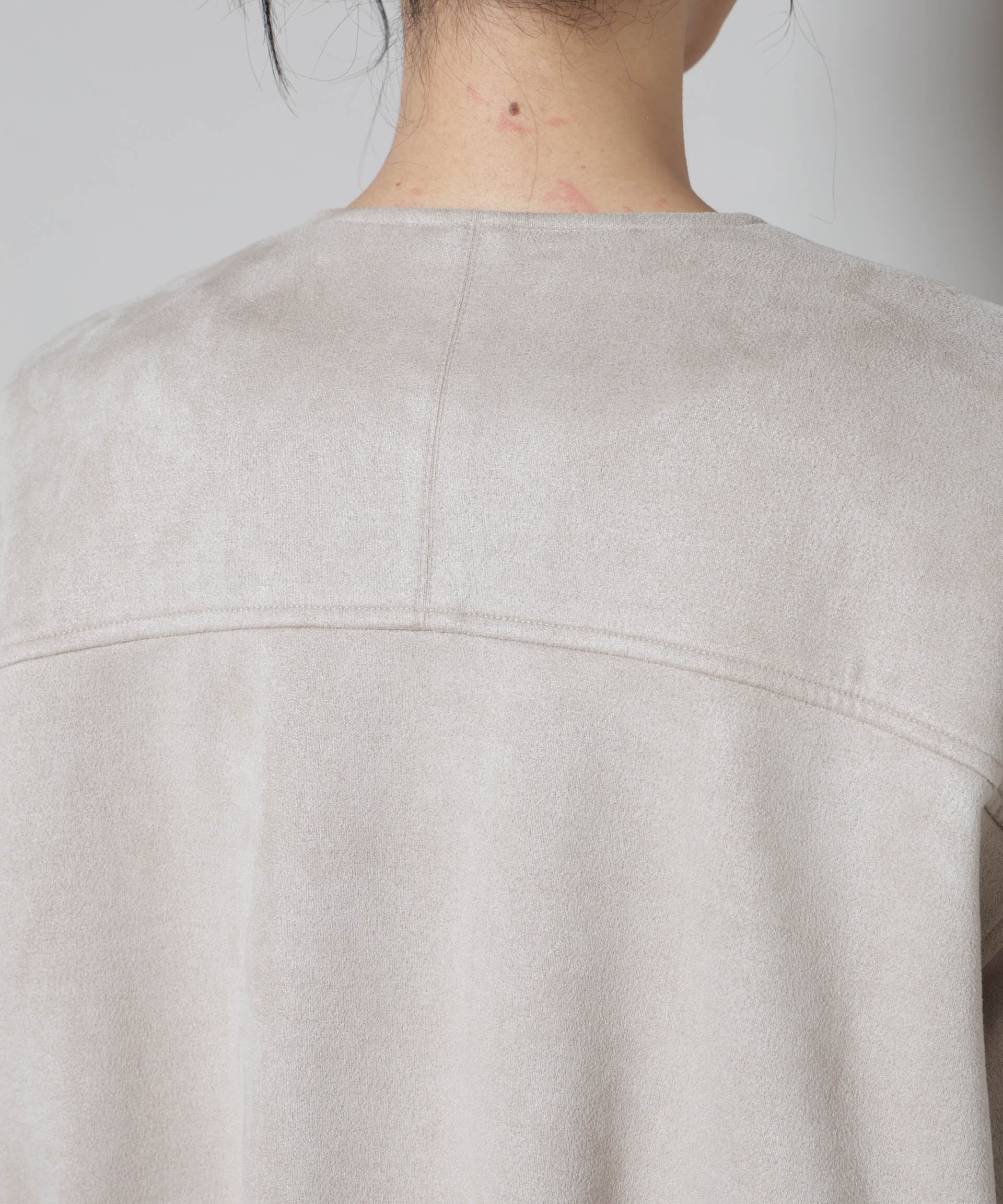 nano･universe「フェイクスエードボンディングノーカラーブルゾン」|ブルゾン・スタジャン|