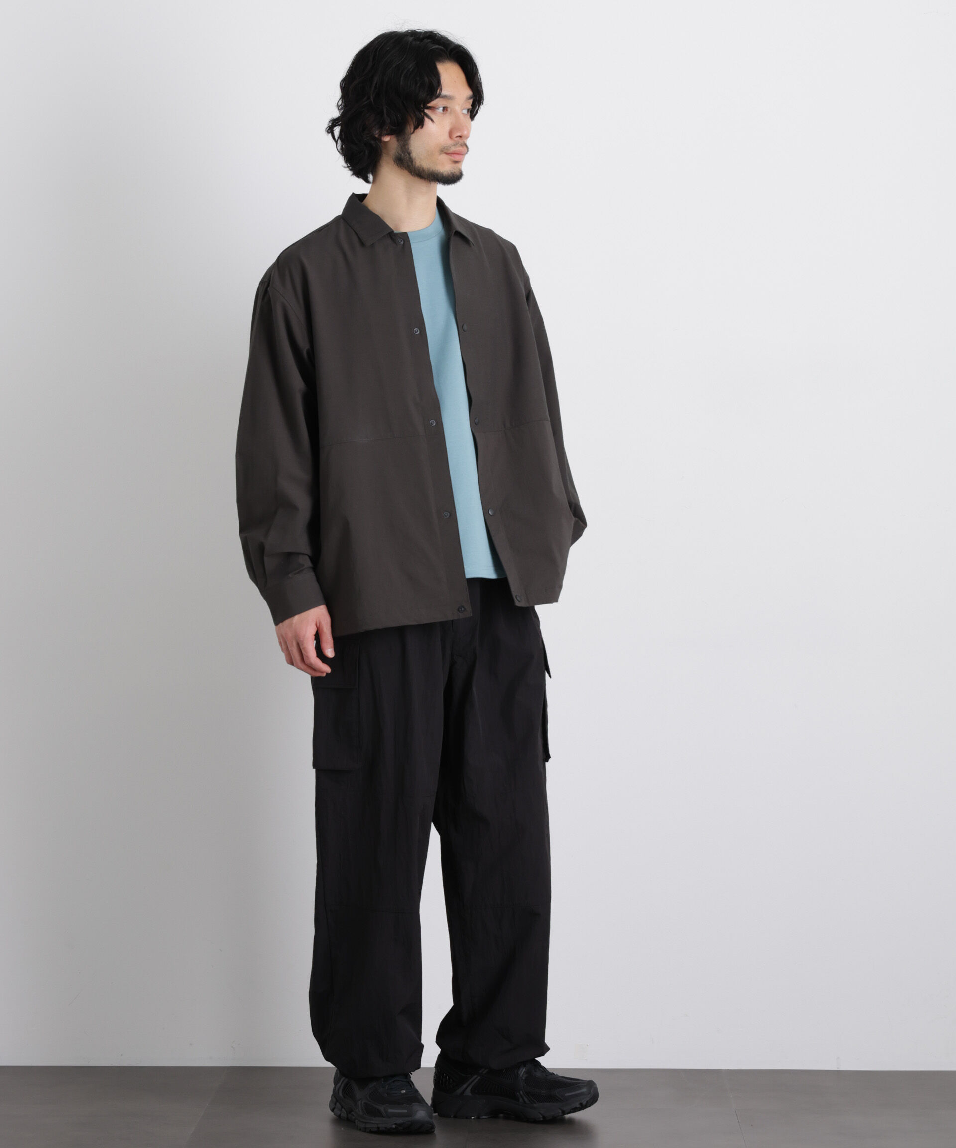 nano･universe「ナイロンリラックスカーゴパンツ」|チノ|