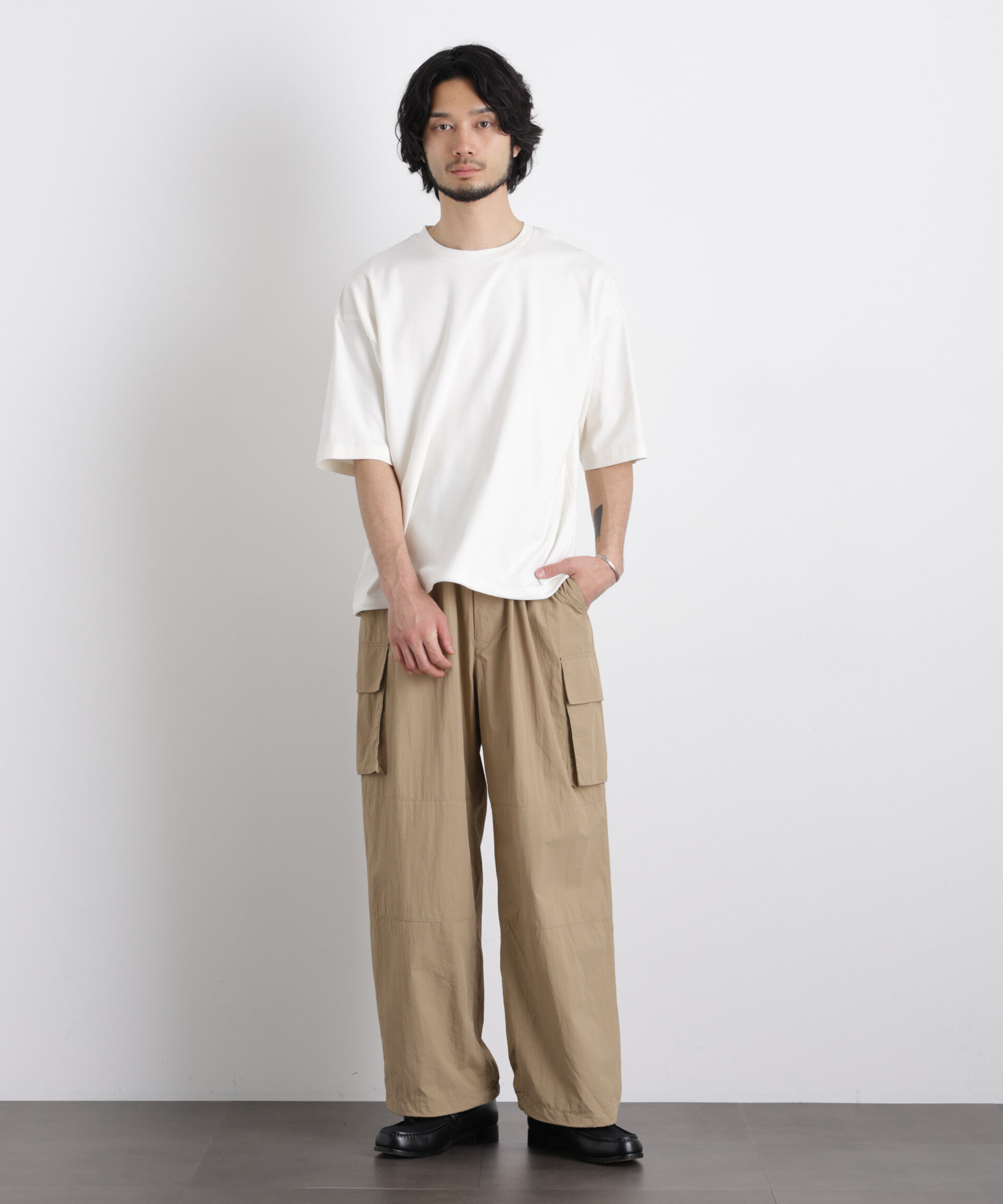 nano･universe「ナイロンリラックスカーゴパンツ」|チノ|