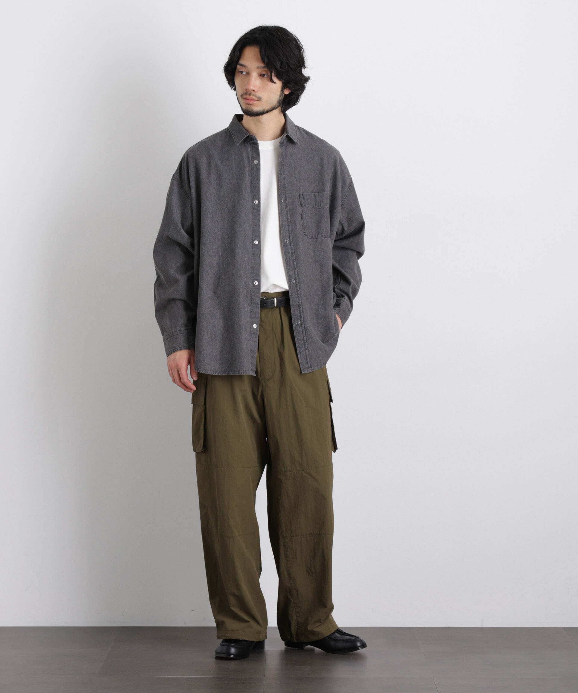 nano･universe「ナイロンリラックスカーゴパンツ」|チノ|