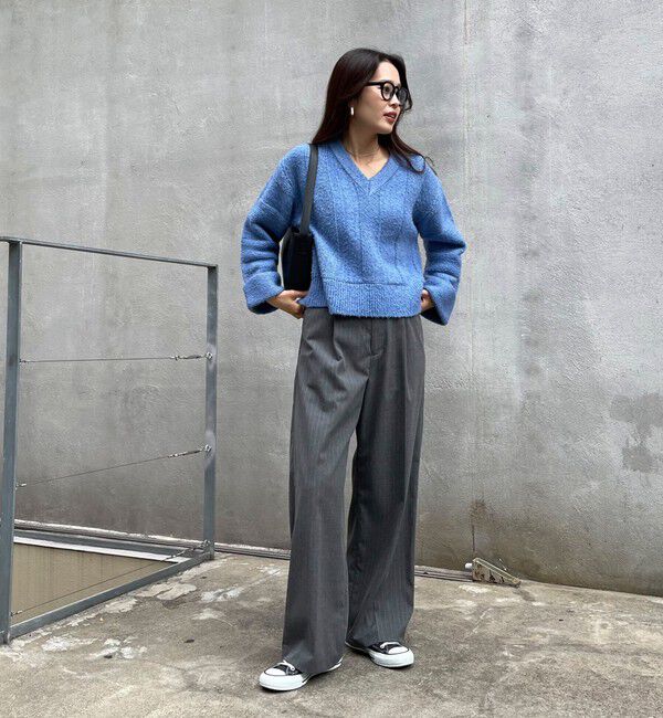 fredy emue「ブークレニットVネックプルオーバー」|ニット・セーター|