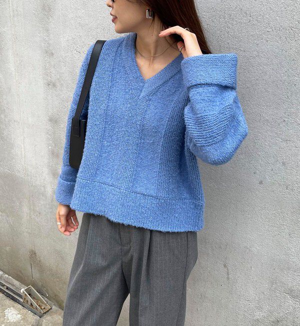 fredy emue「ブークレニットVネックプルオーバー」|ニット・セーター|