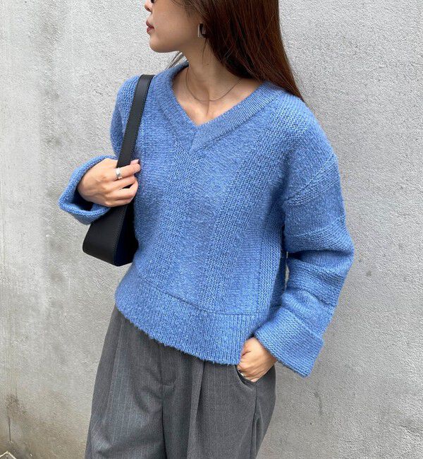 fredy emue「ブークレニットVネックプルオーバー」|ニット・セーター|