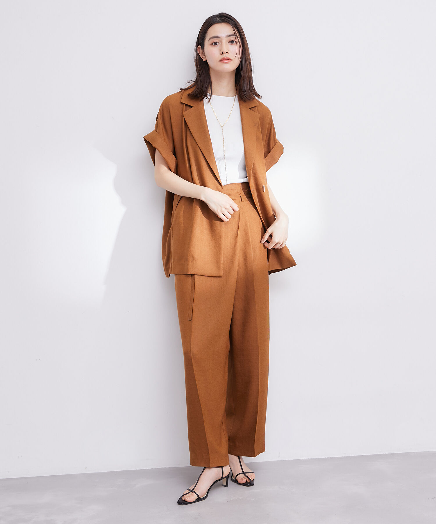 ROPE「ナロークロスストラップヒールサンダル」|サンダル|