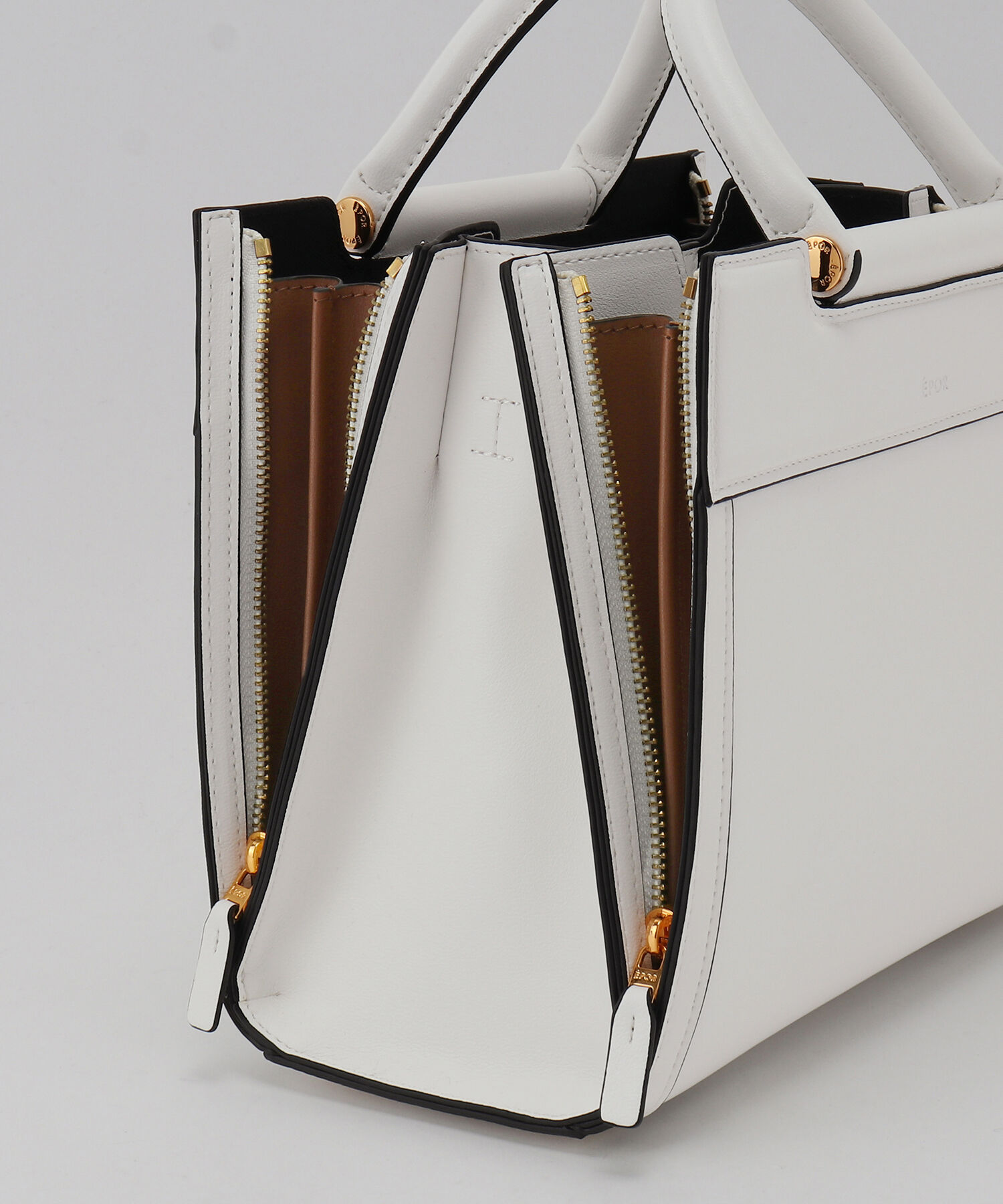 E'POR「【E'POR】W BAG Medium（ダブリュー バッグ ミディアム）」|ハンドバッグ|