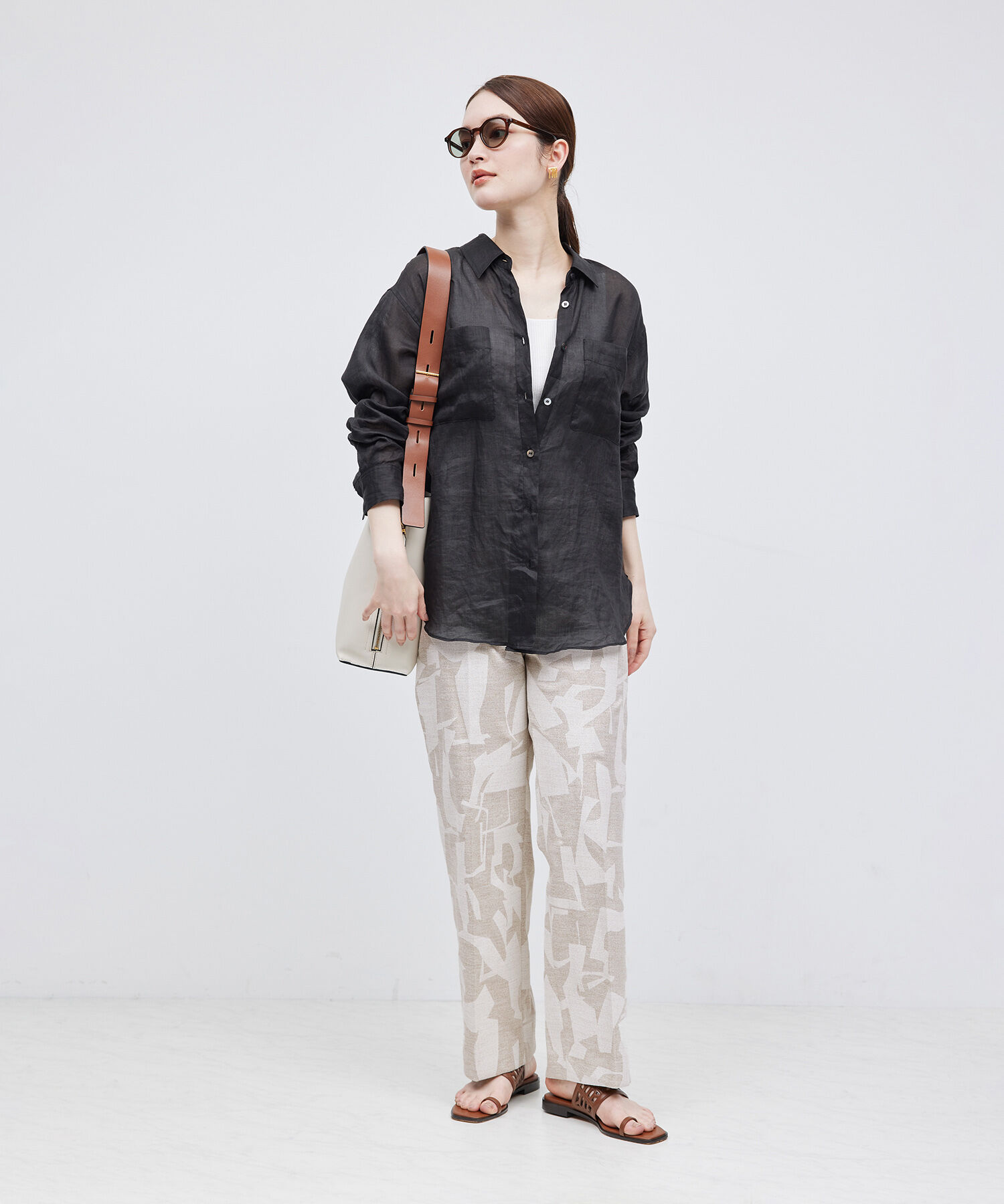 ROPE「サイドタックストレートパンツ【メディア掲載】」|その他|