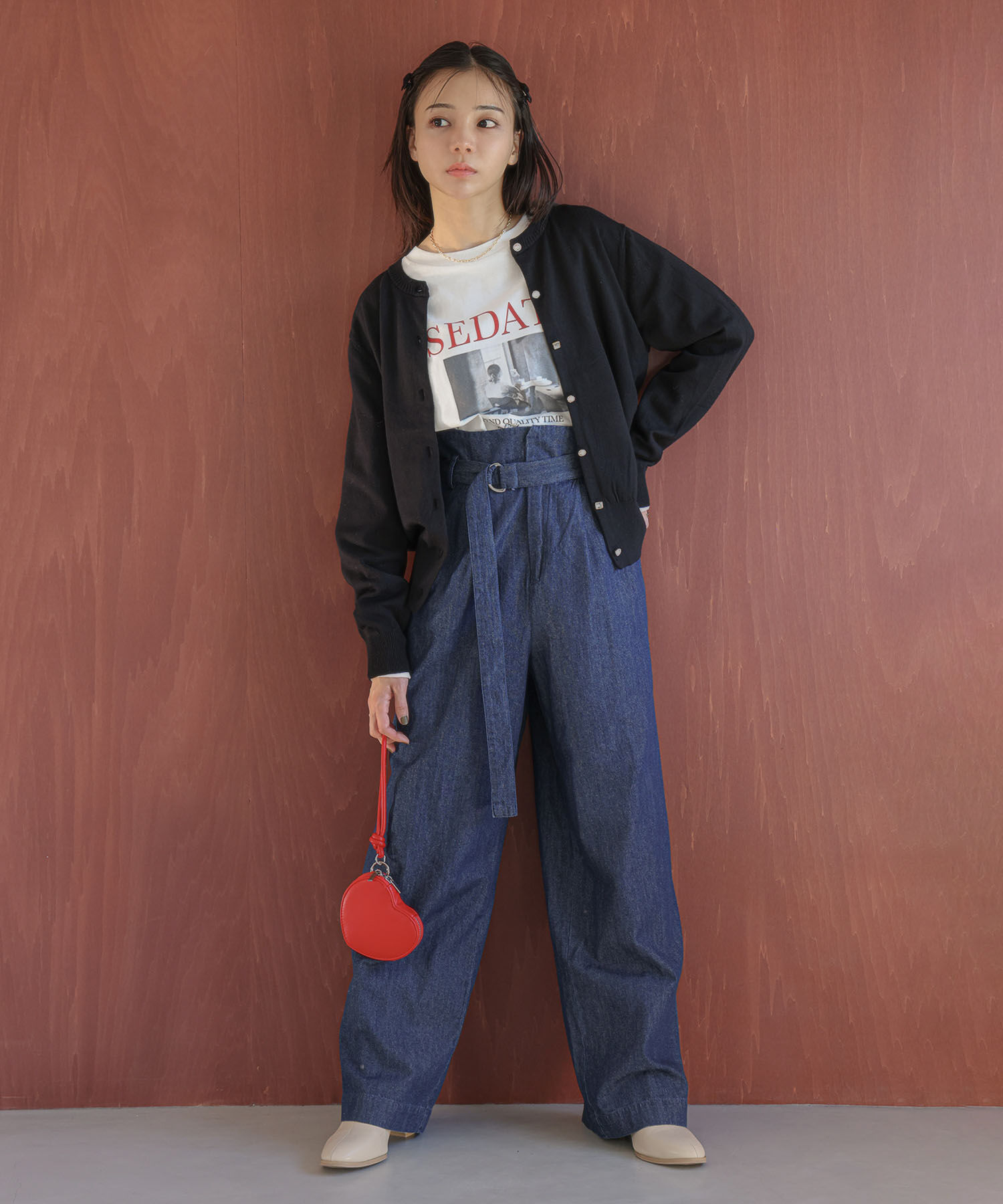 VIS「【洗える・吸湿発熱・静電防止】色々釦クルーネックカーディガン【ECO THERMO WALKER(R)】」|カーディガン|