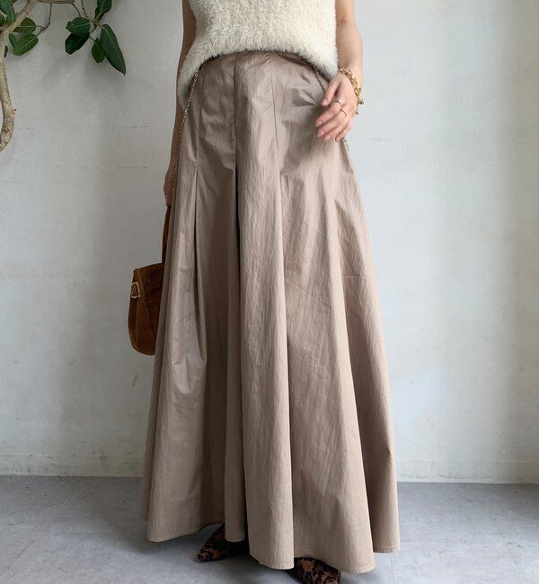  「シャイニータックフレアスカート」|スカート|