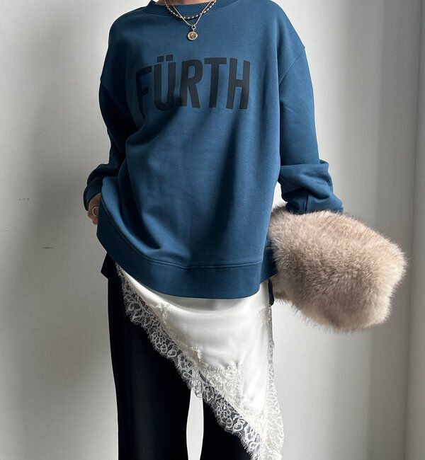  「【WEB限定】裏起毛ヘムラインロゴトップス」|Tシャツ・カットソー|