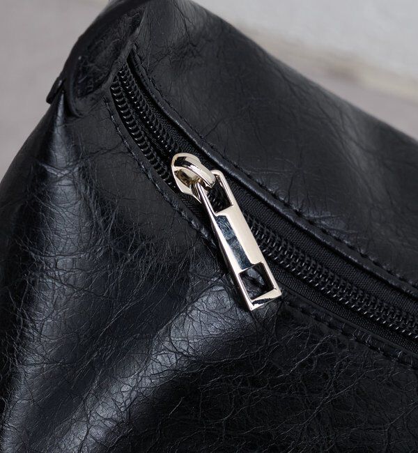  「【500mlペットボトル収納可】B フェイクレザームーンBAG」|その他|