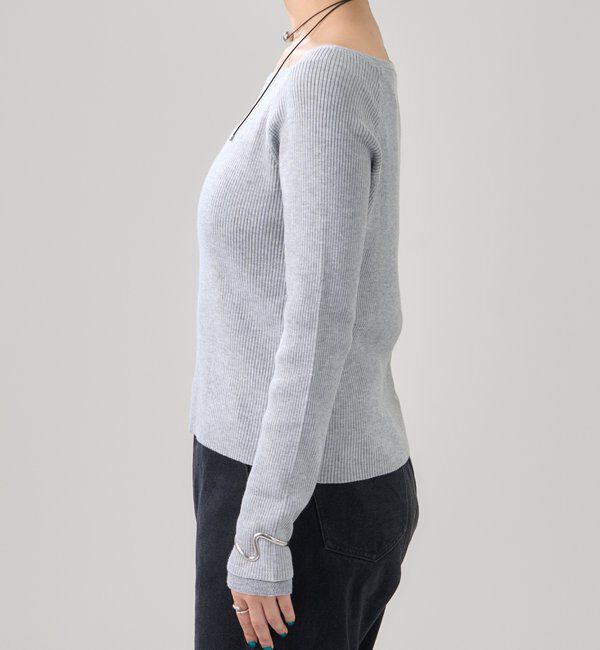  「プレート付きクルーリブニット」|ニット・セーター|