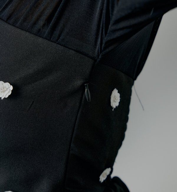  「【SALON by Chico】ドッキングバルーンペプラムフラワーブラウス」|シャツ・ブラウス|