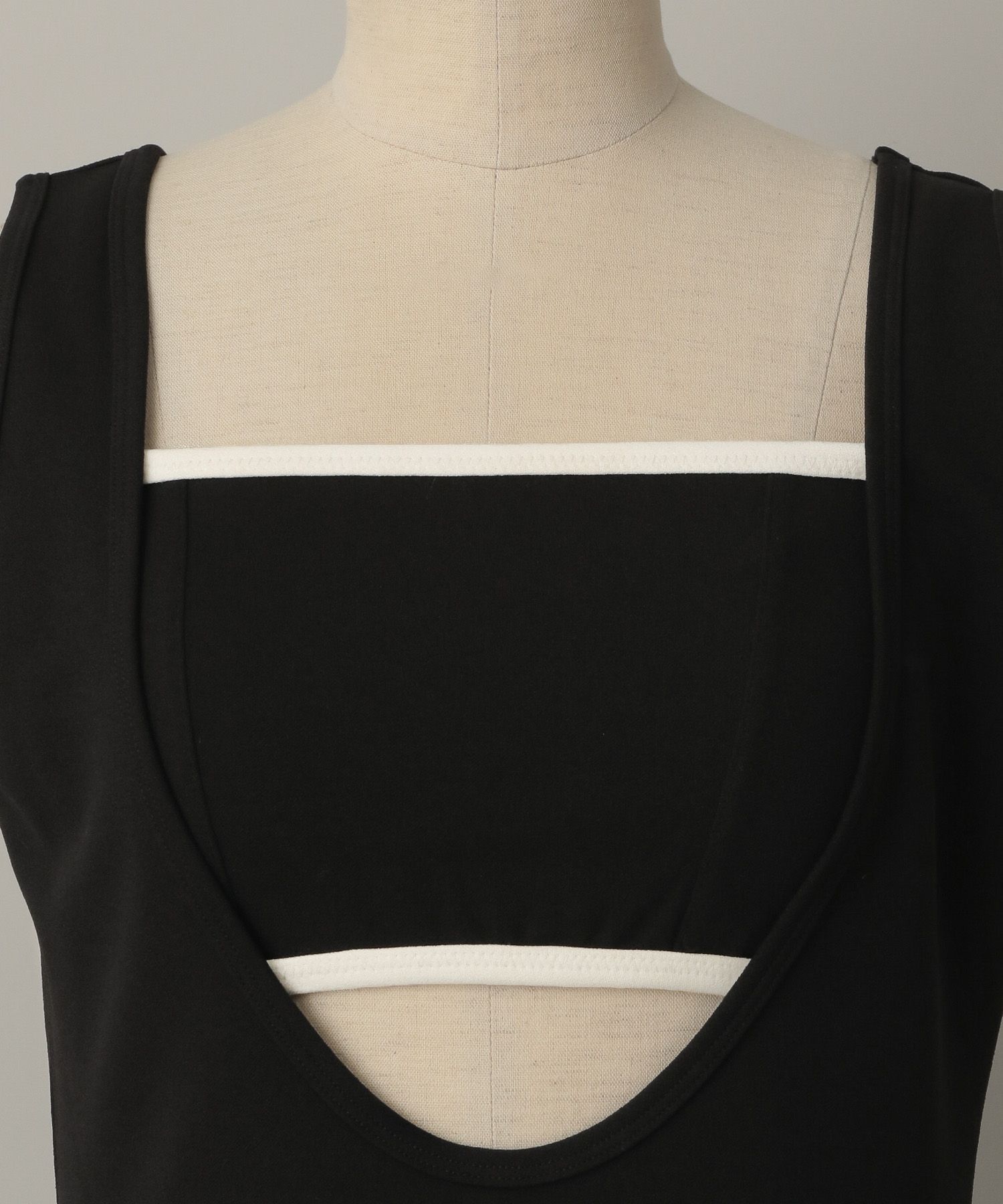 A part by 「【スイムウェア】3点セット_Uネックワンピース」|ビキニ|